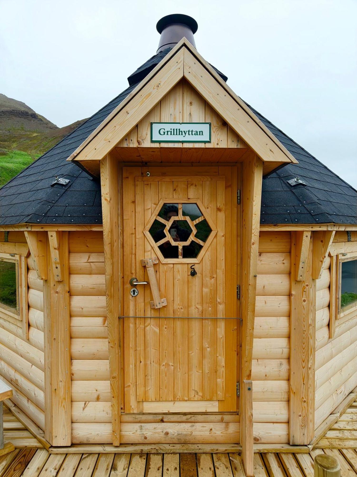Landakot The Perfect Getaway By Staynorth Siglufjordur エクステリア 写真